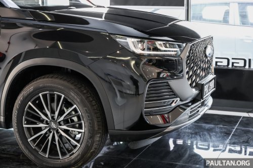 Chery Tiggo 8 1.6T full showroom gallery in Malaysia – non-Pro model is cheapest 7-seat Chery at RM129,800