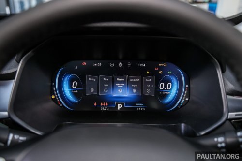 Chery Tiggo 8 1.6T full showroom gallery in Malaysia – non-Pro model is cheapest 7-seat Chery at RM129,800