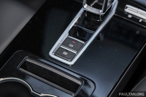 Chery Tiggo 8 1.6T full showroom gallery in Malaysia – non-Pro model is cheapest 7-seat Chery at RM129,800