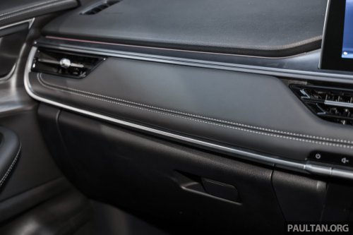 Chery Tiggo 8 1.6T full showroom gallery in Malaysia – non-Pro model is cheapest 7-seat Chery at RM129,800