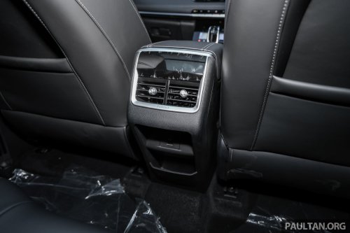 Chery Tiggo 8 1.6T full showroom gallery in Malaysia – non-Pro model is cheapest 7-seat Chery at RM129,800