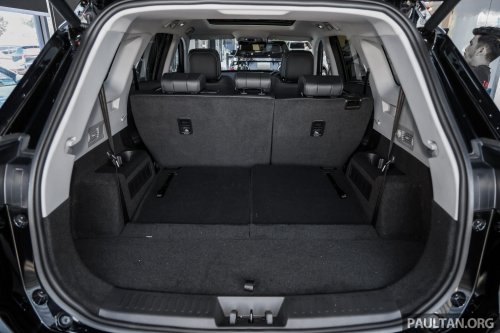Chery Tiggo 8 1.6T full showroom gallery in Malaysia – non-Pro model is cheapest 7-seat Chery at RM129,800