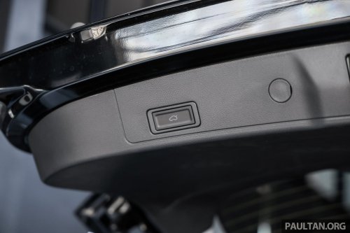 Chery Tiggo 8 1.6T full showroom gallery in Malaysia – non-Pro model is cheapest 7-seat Chery at RM129,800