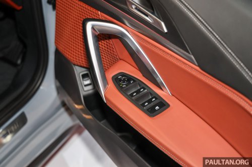 2026 BMW iX1 L official Malaysian pricing out – 204 PS eDrive20L, 433 km WLTP range, CBU China, RM253k