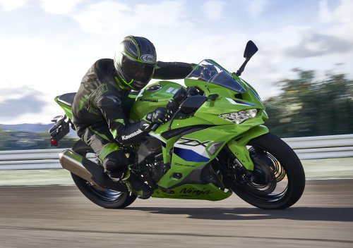 2026 Kawasaki Ninja ZX-4RR and ZX-4R SE make Malaysia debut, priced at RM42,999 and RM40,999