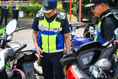 133 vehicles including six luxury cars seized by JPJ