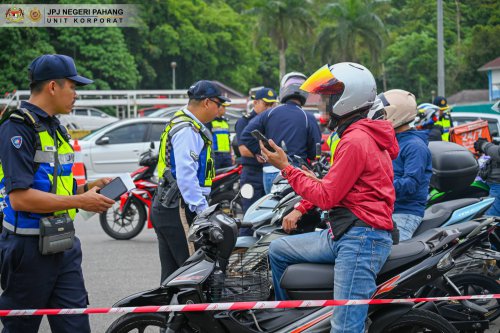 133 vehicles including six luxury cars seized by JPJ