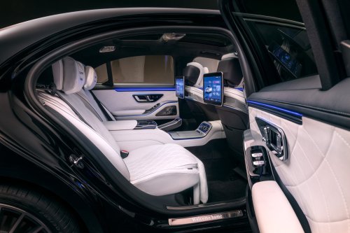 2026 Mercedes-Benz S-Class facelift – W223 gains MBUX Superscreen, flat-plane V8, trick suspension