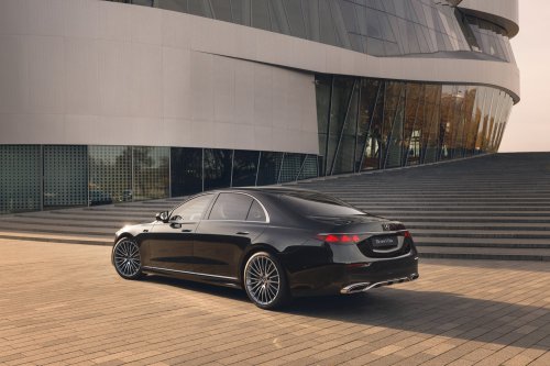 2026 Mercedes-Benz S-Class facelift – W223 gains MBUX Superscreen, flat-plane V8, trick suspension