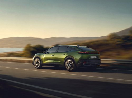 2026 Peugeot 408 facelift debuts – 1.6L PHEV, 1.2L 3-cylinder hybrid; e-408 EV with 456 km range WLTP