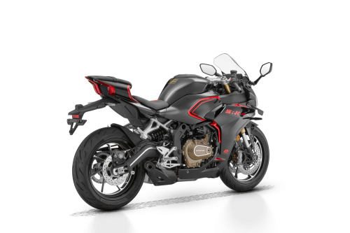 2026 QJMotor SRK450RR debuts in Malaysia – priced at RM25,888, four-cylinders, 76 hp, 39 Nm