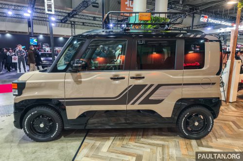 Mitsubishi Delica Mini x Dali with DAMD at Tokyo Auto Salon – classic Pajero face, retro-patterned upholstery