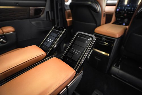 2026 Toyota Vellfire Hybrid launched in Malaysia – 250 PS, 5.7 l/100 km, Alphard-level kit, priced at RM550k