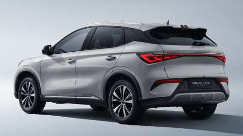 BYD Atto 3 facelift in HK – still FWD, 204 PS, 420 km WLTP range, but with faster 105 kW DC charging