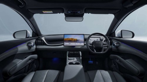 BYD Atto 3 facelift in HK – still FWD, 204 PS, 420 km WLTP range, but with faster 105 kW DC charging