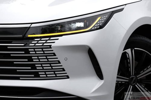 BYD Seal 5 DM-i line-up updated in Thailand – PHEV sedan with up to 120 km EV range; priced from RM75k