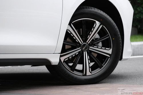 BYD Seal 5 DM-i line-up updated in Thailand – PHEV sedan with up to 120 km EV range; priced from RM75k