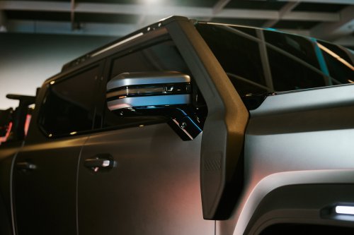 Chery KP31 – interior of diesel PHEV pick-up revealed