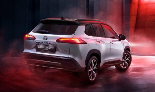 2026 Toyota Corolla Cross HEV GR Sport – new grille, extra GR logos, sportier cabin, same RM149k price