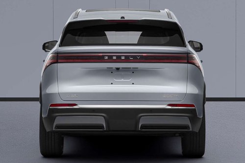 Geely Galaxy M7 – Galaxy L7 facelift with M9 face, PHEV Boyue with 225 km EV range, 1,730 km total