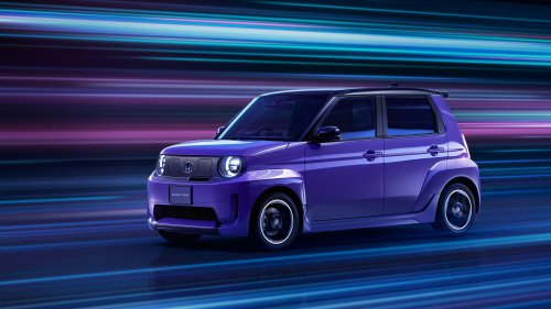 Honda, Honda Super-One more details – Boost Violet Pearl colour, 15-inch wheels, 8 Bose speakers