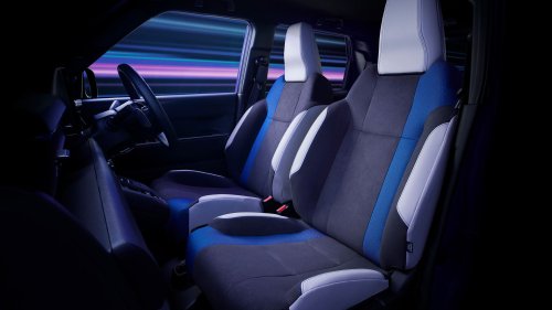 Honda, Honda Super-One, Honda Super-One more details – Boost Violet Pearl colour, 15-inch wheels, 8 Bose speakers