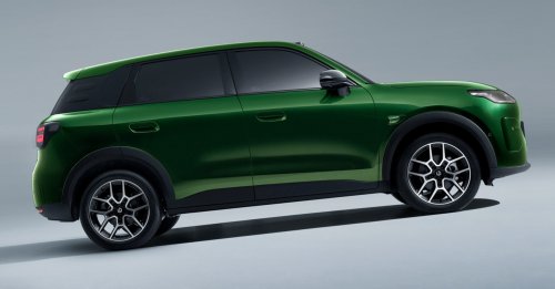 Leapmotor A10 interior revealed ahead of Q1 launch in China – BYD Atto 2 rival; up to 500 km CLTC EV range