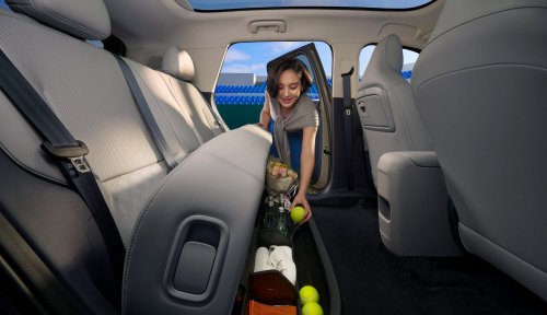 Leapmotor, BYD, Leapmotor A10 interior revealed ahead of Q1 launch in China – BYD Atto 2 rival; up to 500 km CLTC EV range