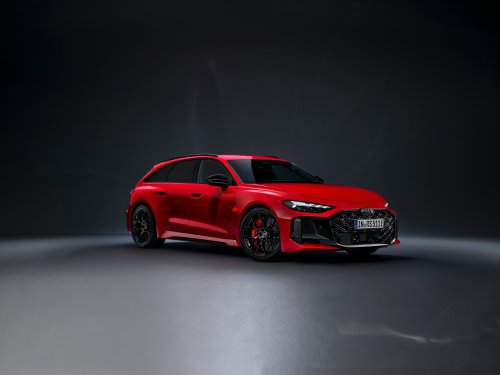 2026 Audi RS5 – 639 PS PHEV über sedan/wagon; 0-100 km/h 3.6 secs, 84 km EV range, up to 2,370 kg