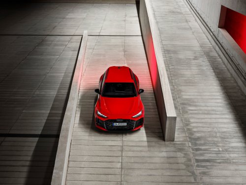 2026 Audi RS5 – 639 PS PHEV über sedan/wagon; 0-100 km/h 3.6 secs, 84 km EV range, up to 2,370 kg