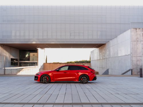2026 Audi RS5 – 639 PS PHEV über sedan/wagon; 0-100 km/h 3.6 secs, 84 km EV range, up to 2,370 kg