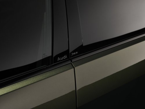 2026 Audi RS5 – 639 PS PHEV über sedan/wagon; 0-100 km/h 3.6 secs, 84 km EV range, up to 2,370 kg