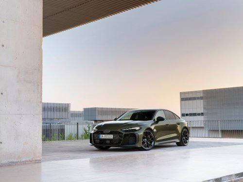 2026 Audi RS5 – 639 PS PHEV über sedan/wagon; 0-100 km/h 3.6 secs, 84 km EV range, up to 2,370 kg