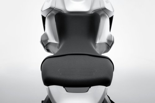 2026 Ducati DesertX updated, new chassis, TFT screen