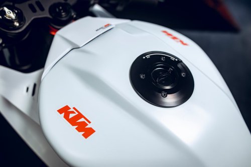 2026 KTM 990 RC R Track – 135 PS, 105 Nm torque
