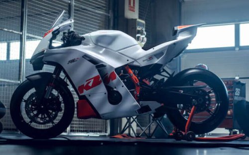 2026 KTM 990 RC R Track – 135 PS, 105 Nm torque