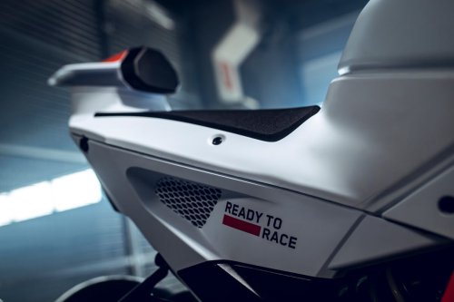 2026 KTM 990 RC R Track – 135 PS, 105 Nm torque