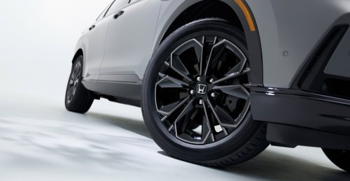 Honda CR-V returns to Japan – sixth-gen is e:HEV RS hybrid only with available Black Edition; from RM128k