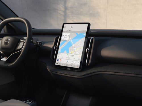 Volvo, Volvo EX30, Volvo EX30 updated for MY2026 – entry-level 150 PS powertrain added, up to 476 km WLTP; new UX, V2L