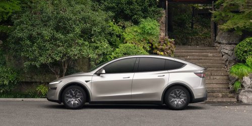 Tesla Model Y L in Australia – 6-seater EV SUV with AWD, 681 km WLTP range, fr RM207k; Malaysia next?