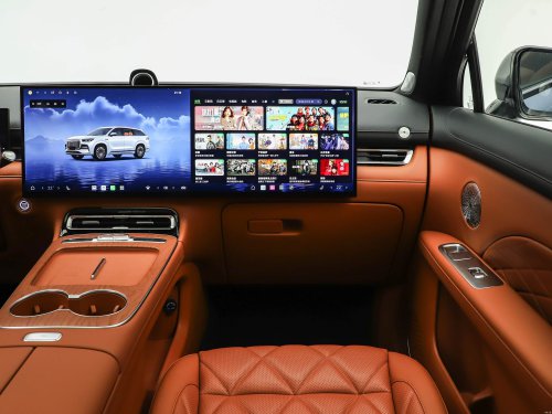 Jaecoo J8 facelift in China – badged Chery Tiggo 9, gains massive touchscreen, 261 PS 2.0T 4-cylinder