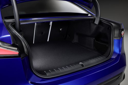 2026 BMW i3 L in China – LWB with manual door handles, over 1,000 km CLTC, coming to Malaysia?