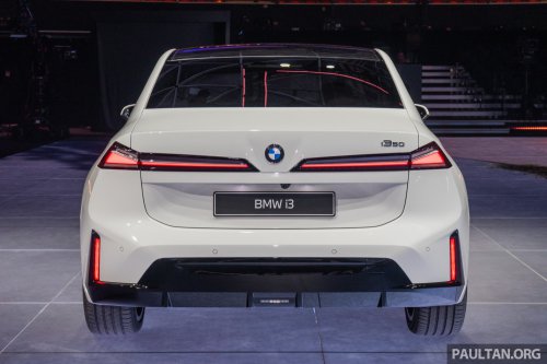 2026 BMW i3 L in China – LWB with manual door handles, over 1,000 km CLTC, coming to Malaysia?