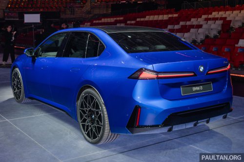 2026 BMW i3 L in China – LWB with manual door handles, over 1,000 km CLTC, coming to Malaysia?