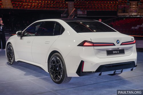 2026 BMW i3 L in China – LWB with manual door handles, over 1,000 km CLTC, coming to Malaysia?