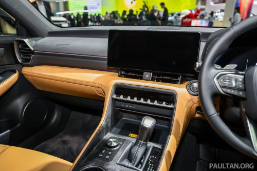 2026 Lexus IS facelift launched in Thailand – third update, refreshed cabin/tech, IS 300h from RM339k