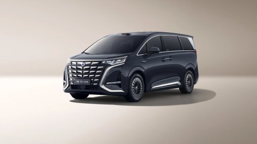 2026 Denza D9 in China – all-new interior, up to 800 km CLTC range, 1,500 kW DC charging, 9 mins full charge