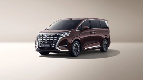 2026 Denza D9 in China – all-new interior, up to 800 km CLTC range, 1,500 kW DC charging, 9 mins full charge