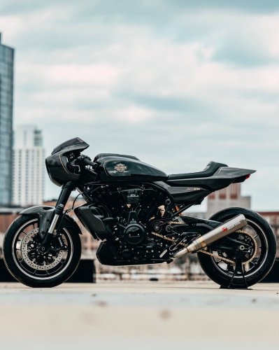 Harley-Davidson shows carbon-fibre RMCR Concept