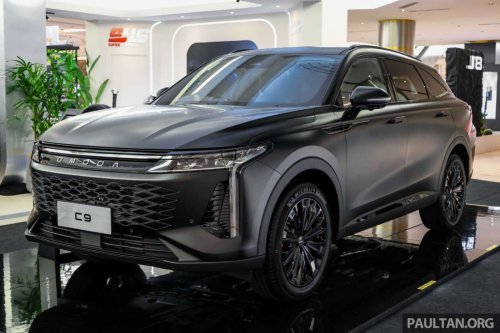 Test drive an Omoda Jaecoo at Carro, win a coaching slot with Sam Basford at Pickle Social Club